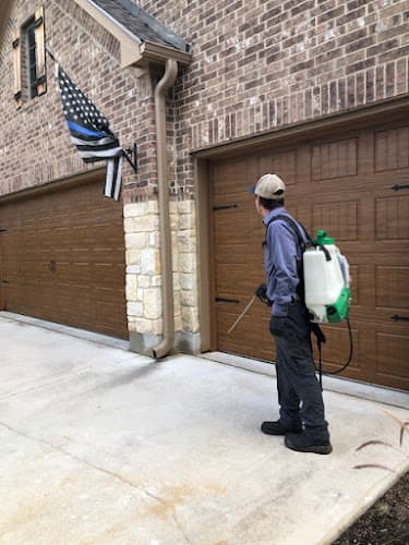 Triple L Pest Control LLC