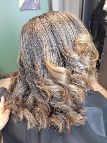 Revere Salon at Salon Lofts