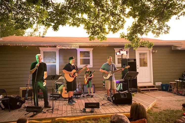 Leander Music School