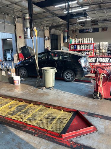 Leander Lube Express